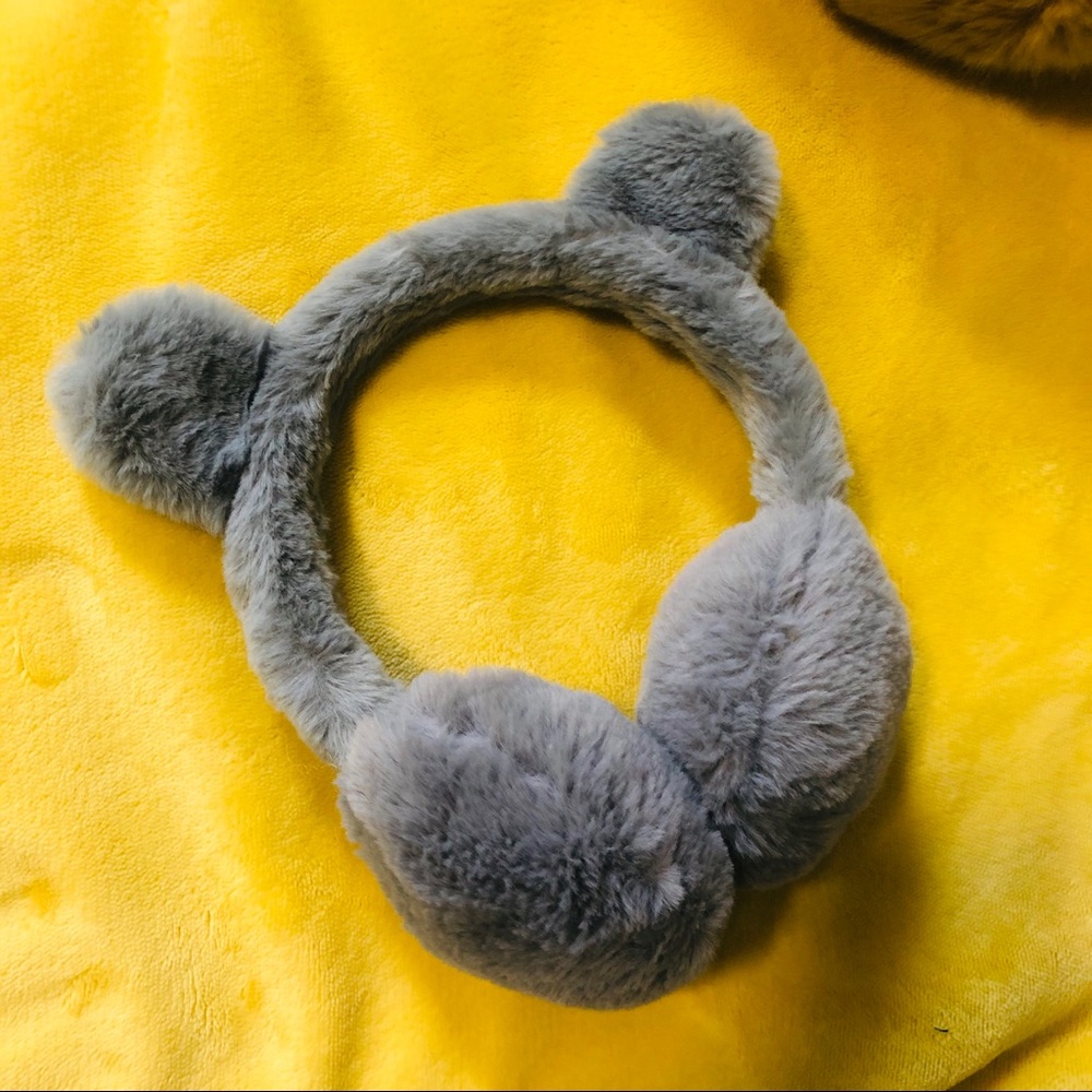 Earmuffs